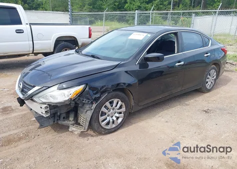 2016 Nissan Altima 2.5/S/Sv/Sl/Sr z USA, uszkodzony, nr VIN 1N4AL3AP0GN358145